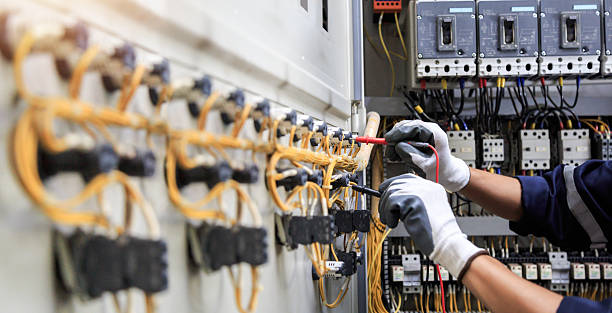 Professional Electrician technician working in Mullica Hill, NJ